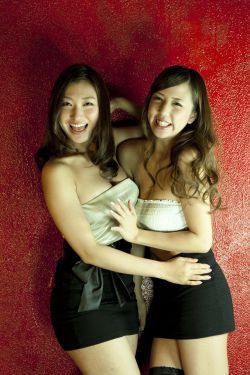 邱泽唐嫣吻戏